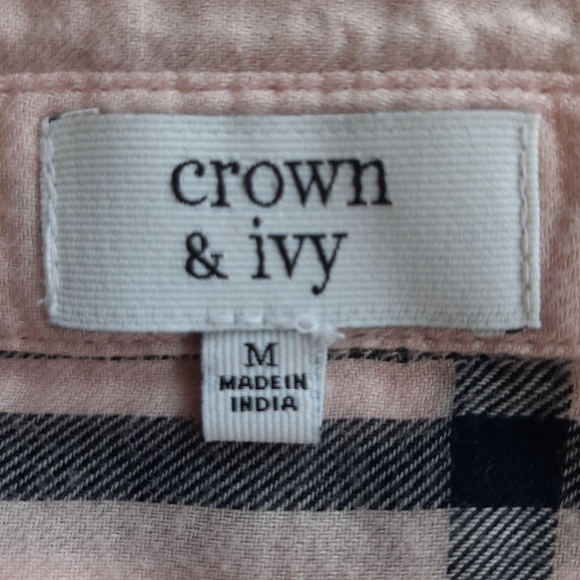 CROWN & IVY PINK PLAID TOP - Picture 13 of 13